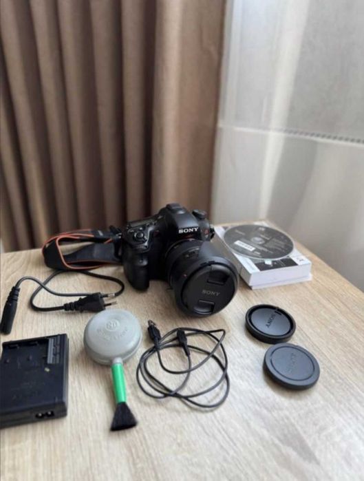 Продам фотоаппарат SONY a77