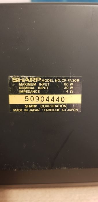 Boxe auto Sharp difuzoare auto unicat clasic