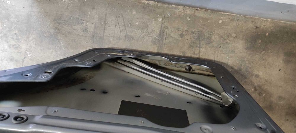 Usa dreapta spate volkswagen vw touran 1t1 cod culoare LD7X