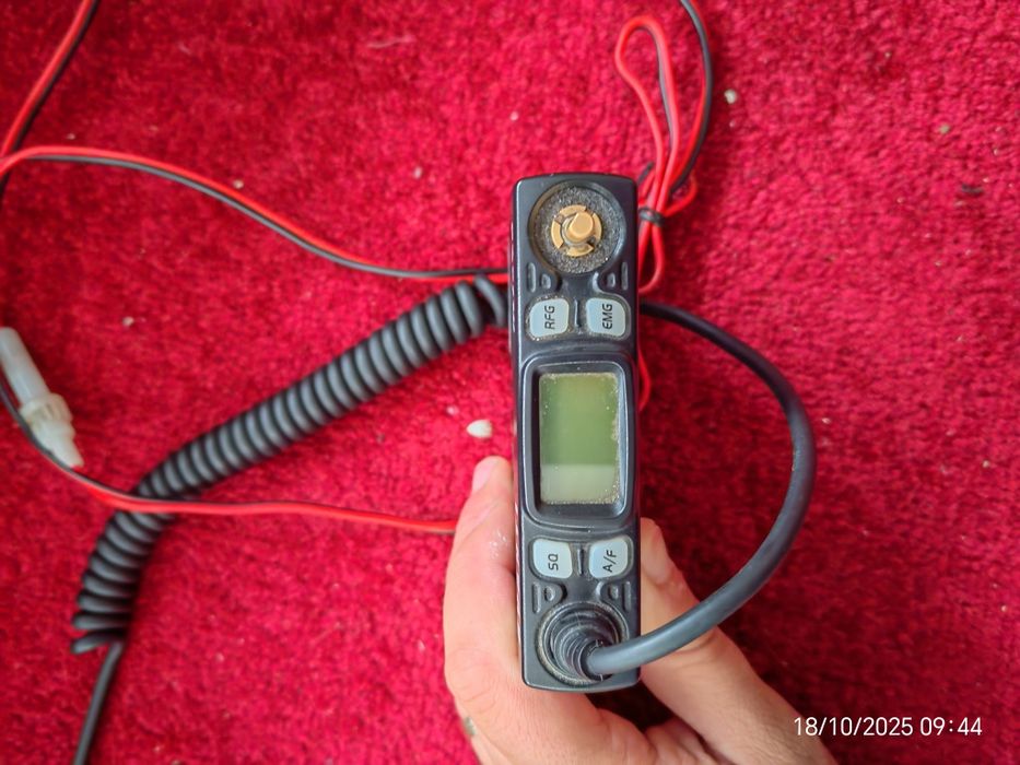 Stație emisie-recepție Avanti Micro CB Tuning auto si antenă