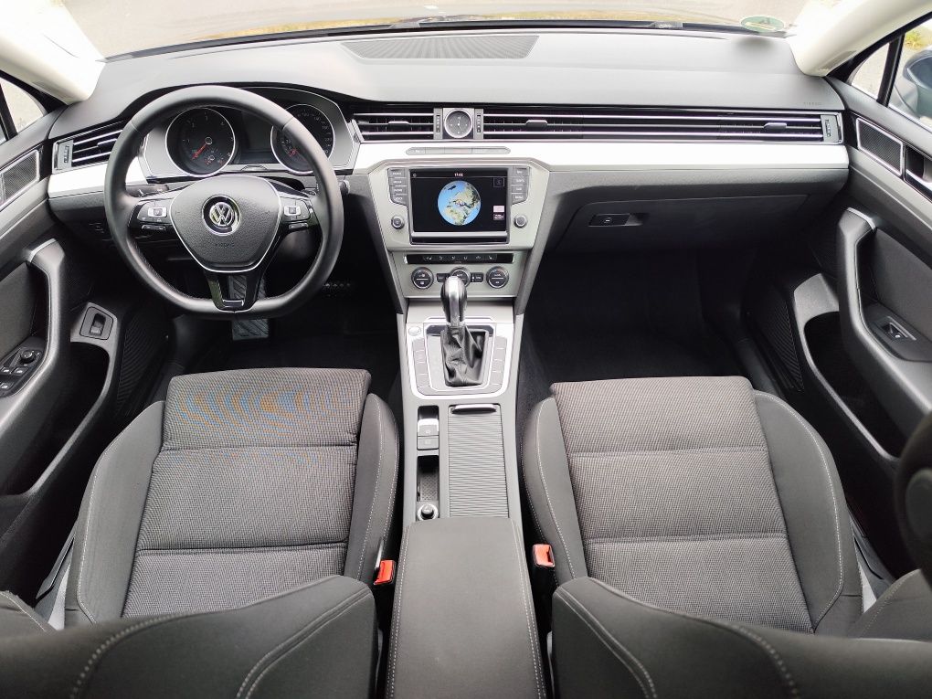 VW Passat•2016•2.0TDI~150CP•Cutie: Automata D.S.G 2•Comfortline•Break•