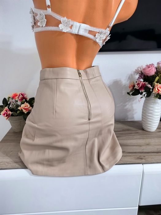 Fustă piele eleganta mărimea M