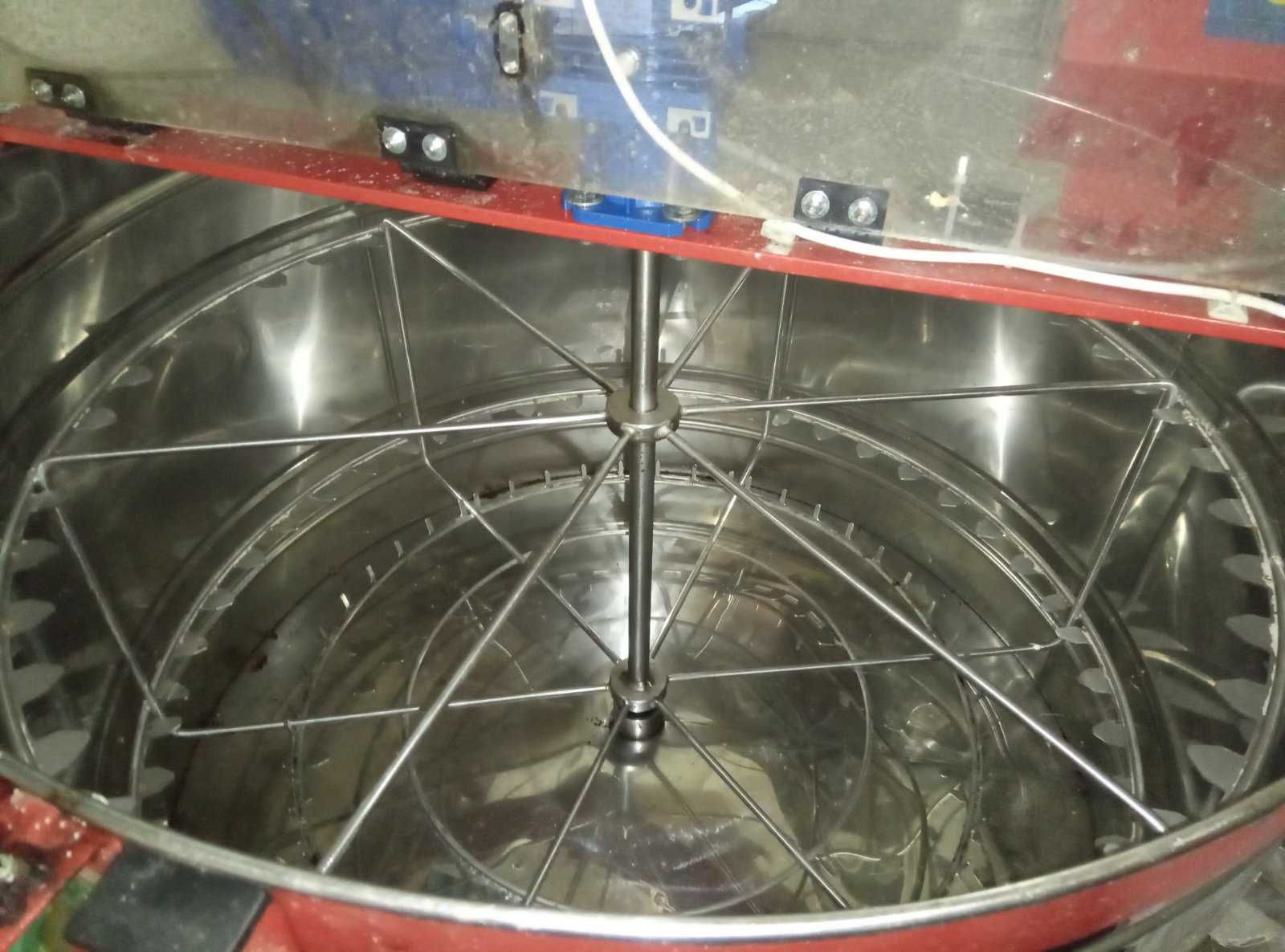 Центрофуга за вадене на мед LYSON BEEKEEPING МОДЕЛ: W2006000G