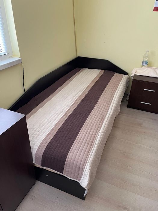 Продавам употребявани мебели