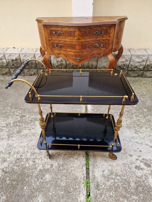 Страхотна антикварна италианска количка за сервиране