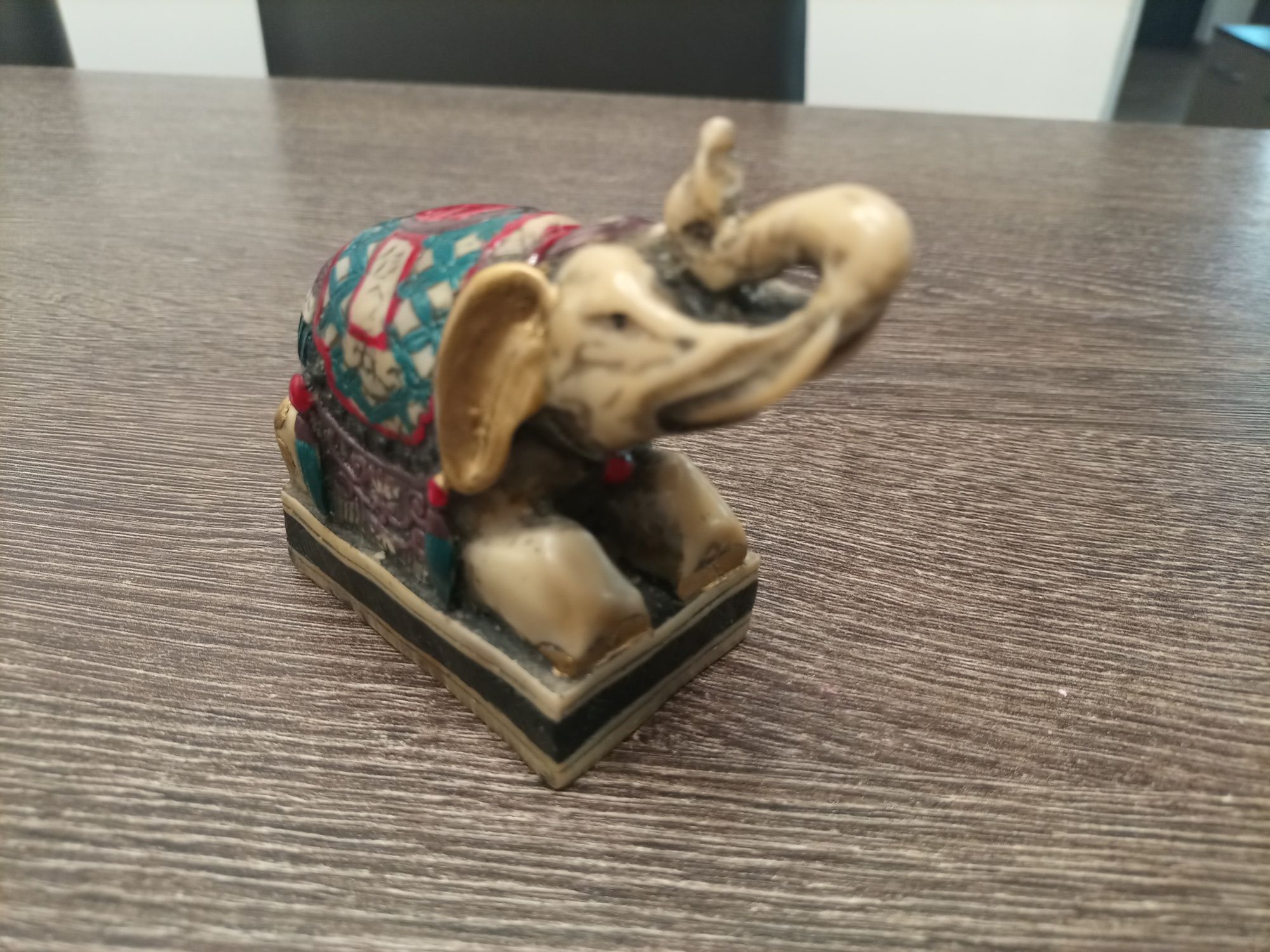 Figurina elefant