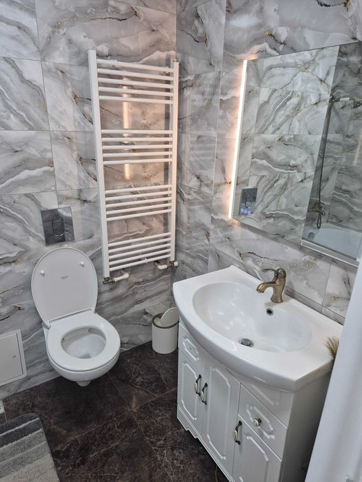 Apartament 2 camere gara