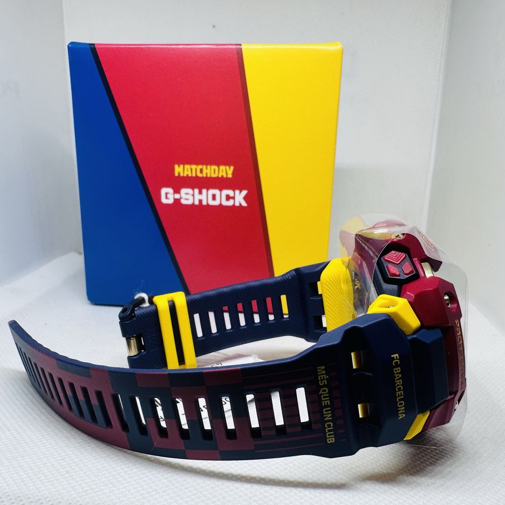 *Чисто нов* Casio G-Shock Barcelona GBD-H1000BAR-4E Limited Edition