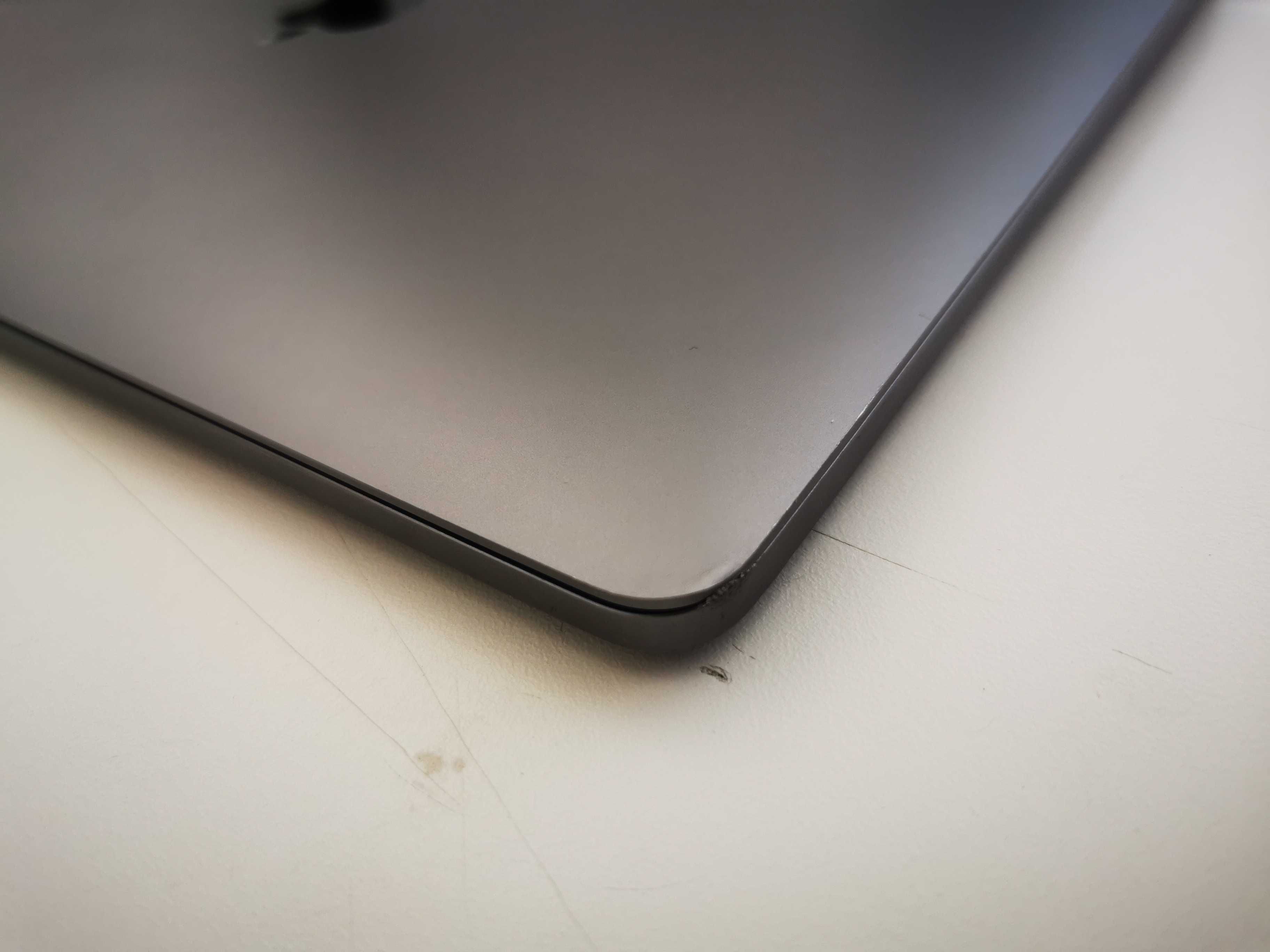 Apple MacBook Pro A1708