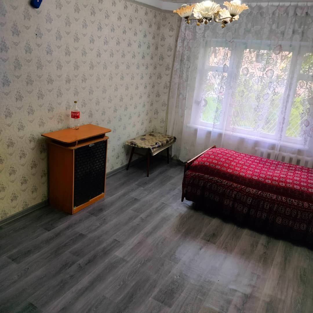 Продаётся квартира Спутник 15 1/1/5 балкон 1,5×6