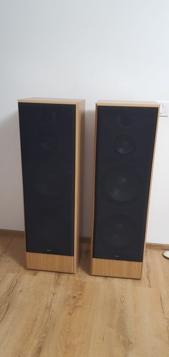 Linie Audio Onkyo și Boxe Eltax