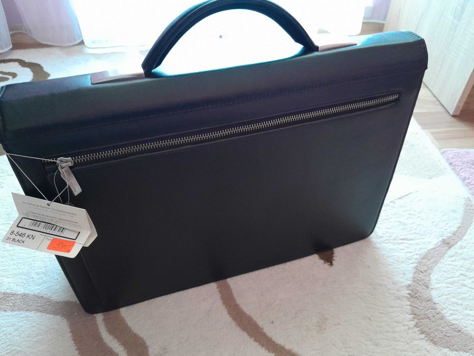 Продавам мъжка кожена бизнес чанта BODENSCHATZ от Естесвена Кожа