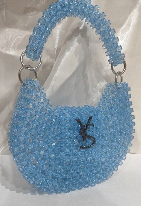 Сумка из бусин для женщин