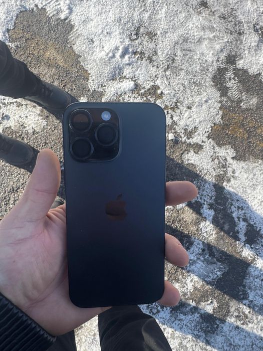 Продам iphone 16 pro max
