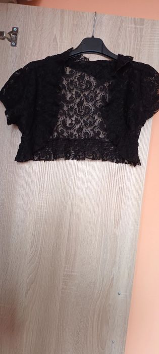 Bolero negru dantelat