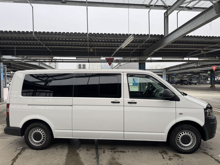 Volkswagen Transporter T5 Extralung -9 locuri