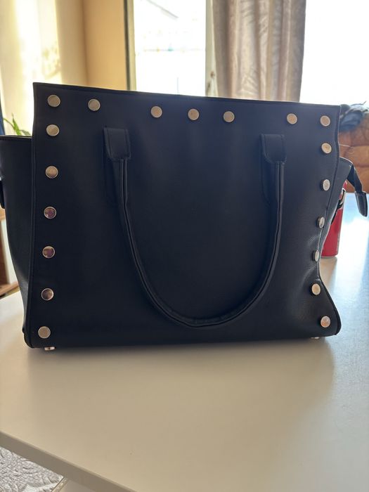 Дамска чанта.