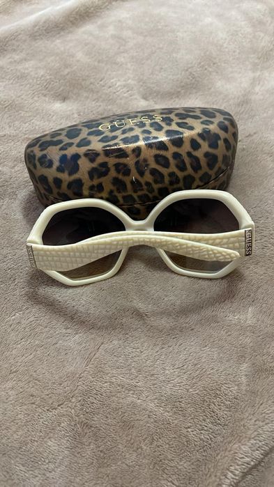 Оригинални очила Guess