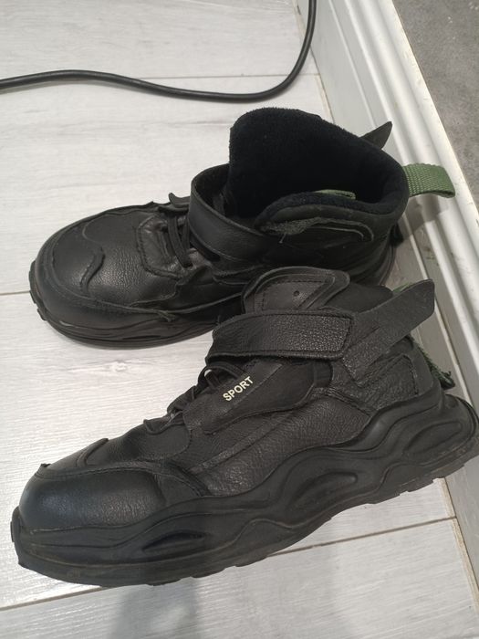 Продам обувь на мальчика