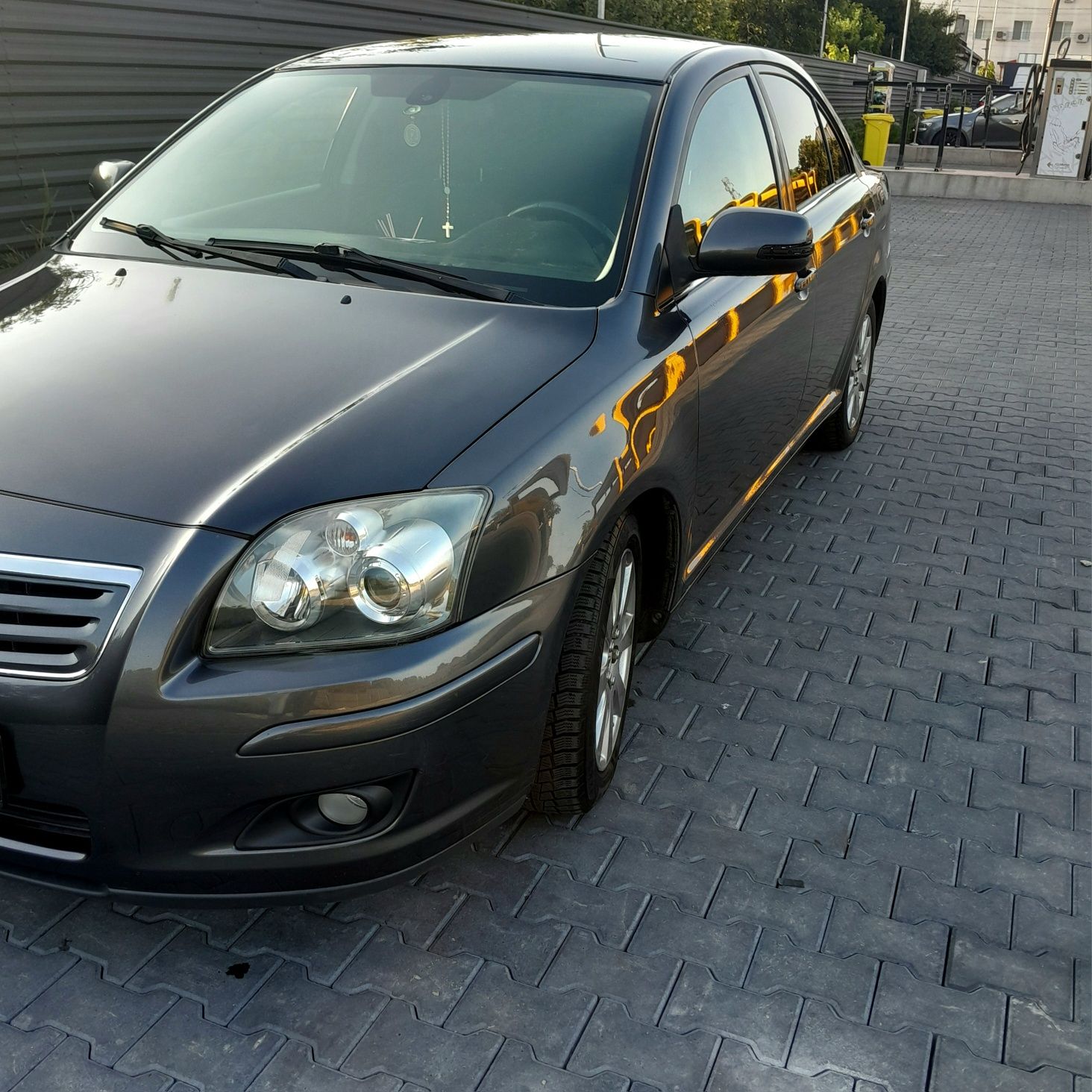 Autoturisme Toyota avensis