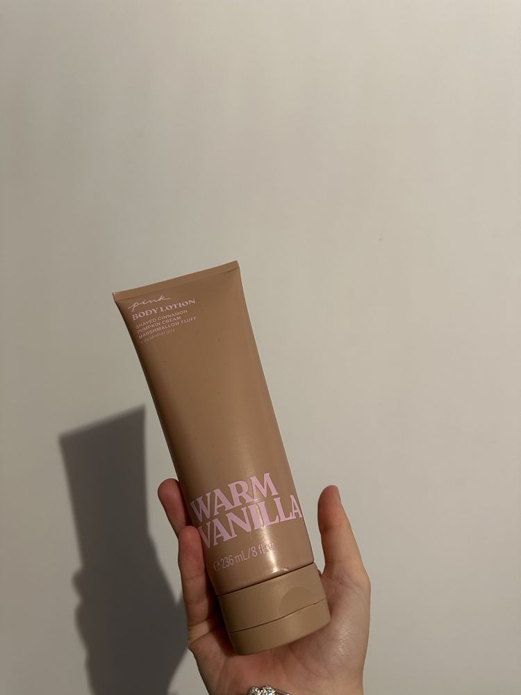 victoria’ s secret crema lotiune de corp warm vanilla pink