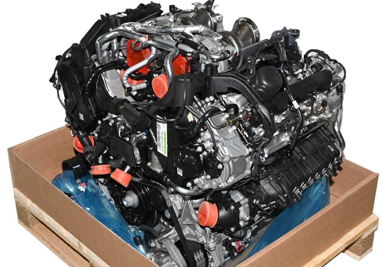 motor mercedes AMG GT M178 V8 4.0 C190 nou complet