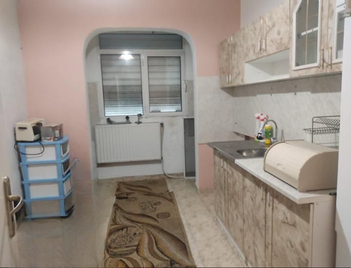 Тристаен апартамент в кв. Изгрев