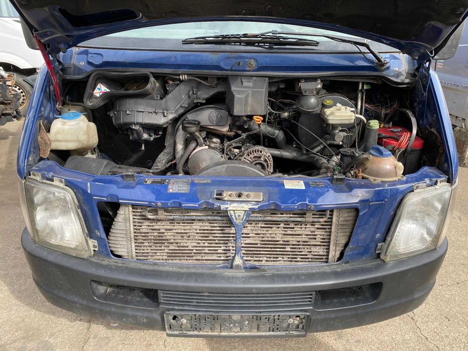 Dezmembrez Volkswagen LT 35 2.5 TDI 109 cp tip ANJ punte simpla 2006