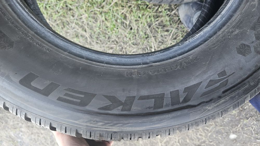 2бр като нови 215 65 16 дот 23 фалкен