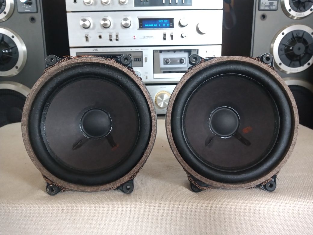 Set Difuzoare Mid/Bass Isophon. 4 ohms, 20 watts,17 cm. Impecabile.