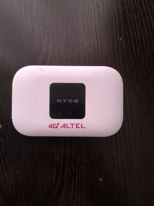 Продам вайфай Altell