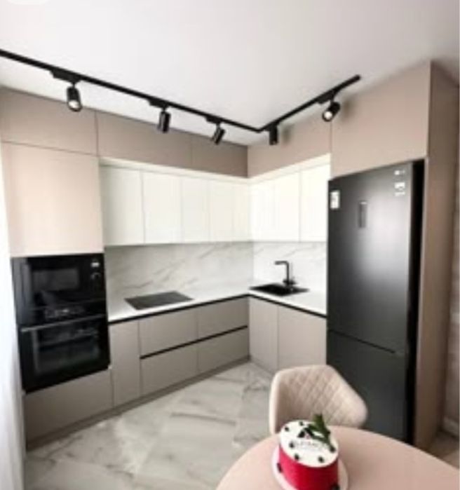 Kuxiniy mebel zakazga