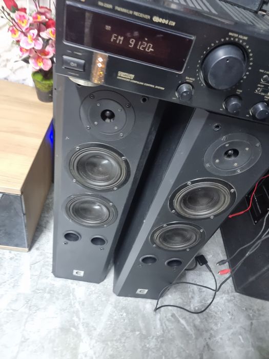 Amplificator tuner jvs