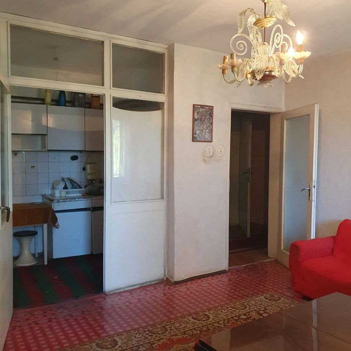 Продава се апартамент
