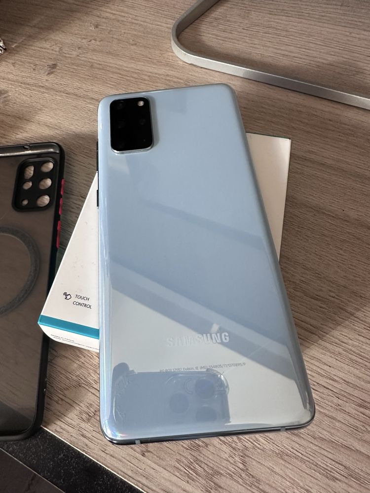 Samsung s20plus самсунг