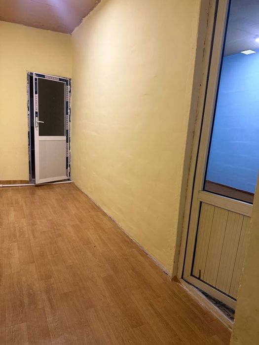 Аренда 6 хонали ховлидан 2 та хонаси берилади