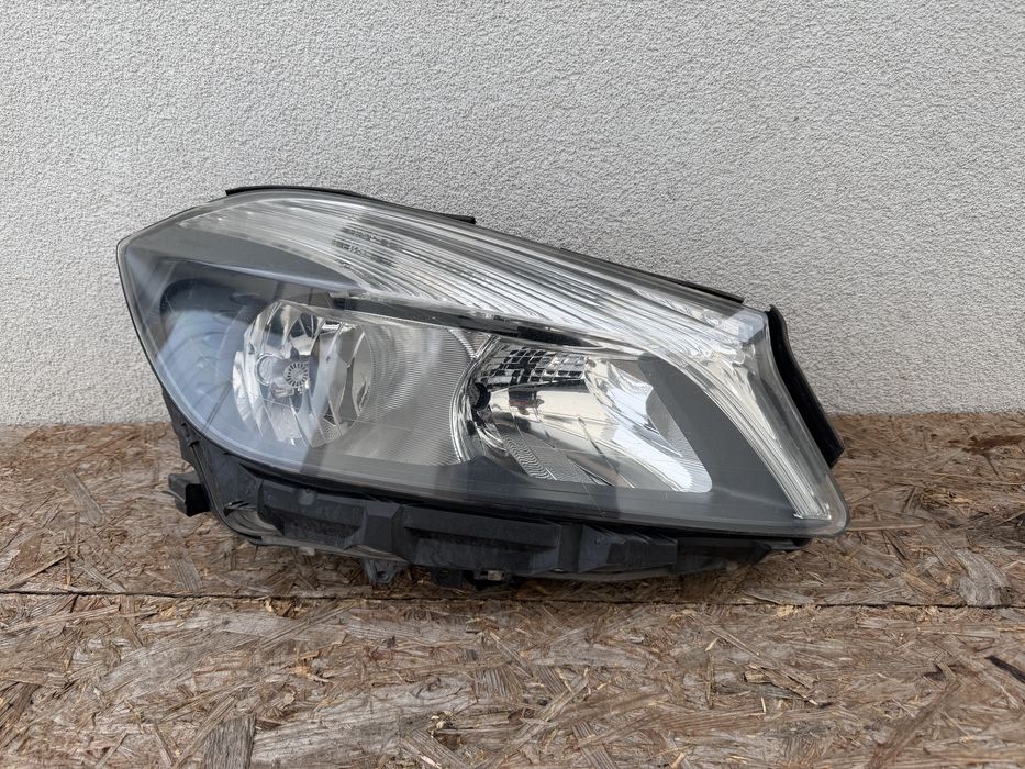 Far dreapta Mercedes A Class W176 Halogen Original Europa