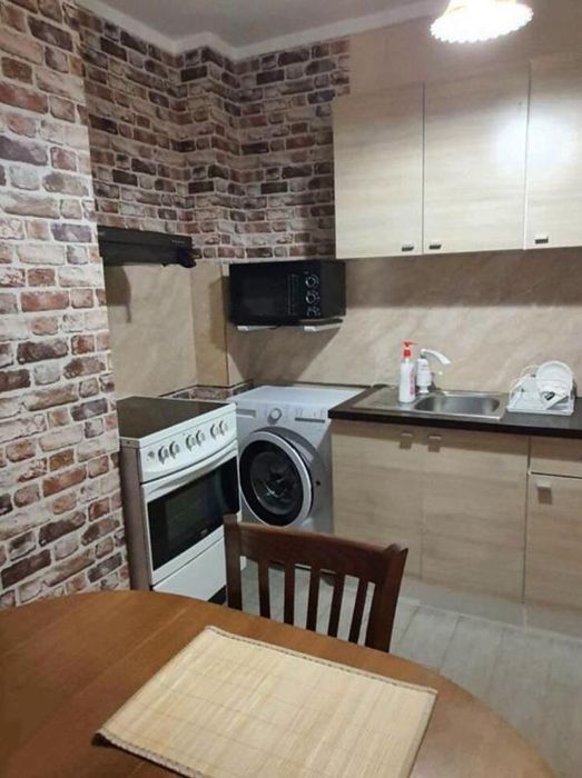 Дава се под наем Двустаен апартамент в Пловдив, Тракия - 54 кв.м за 400 € - Снимка #2