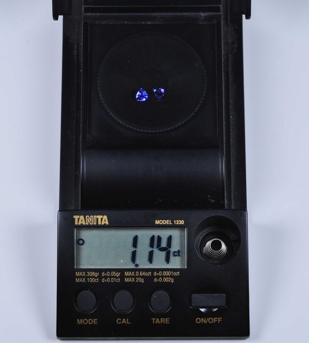 Естествени танзанити 1.14 карата