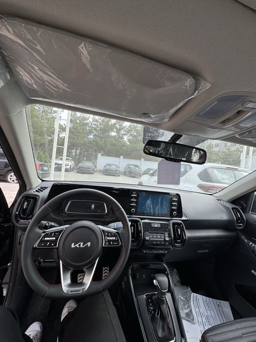 Kia Sonet 3 pozitiya prestige shos spravka salon