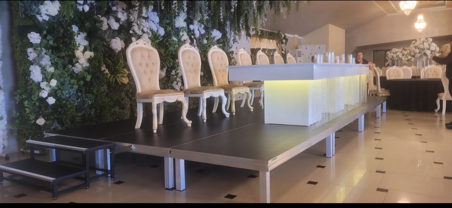 Podina pentru Scena Alustage