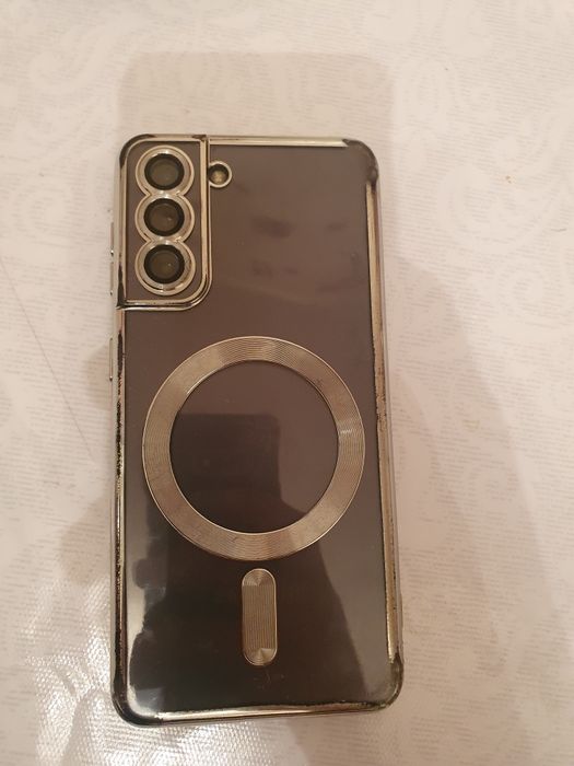 Продам s21 в хорошем состоянии