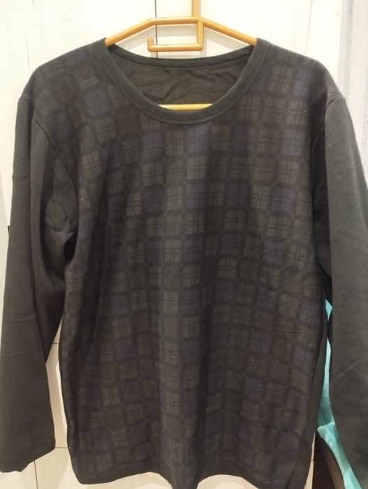 Продам мужскую кофту
