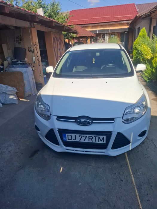 Se vinde Ford focus