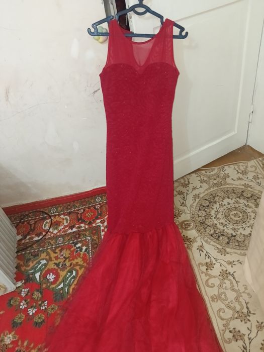 Вечернее платье как новая фасон русалка