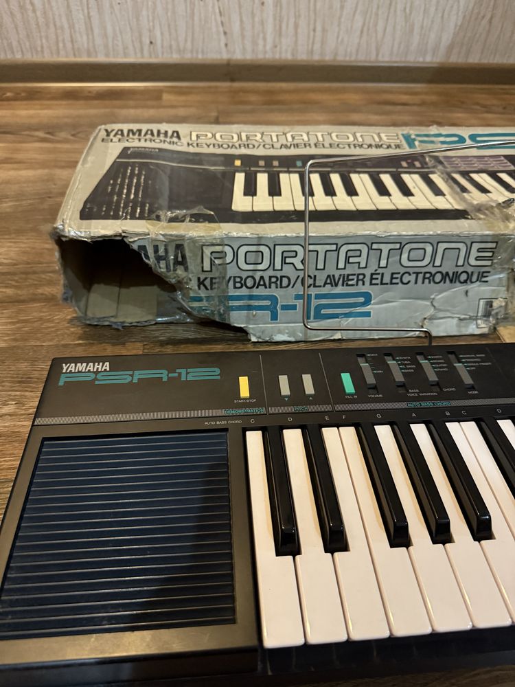 Синтезатор Yamaha винтаж (80-е) оригинал