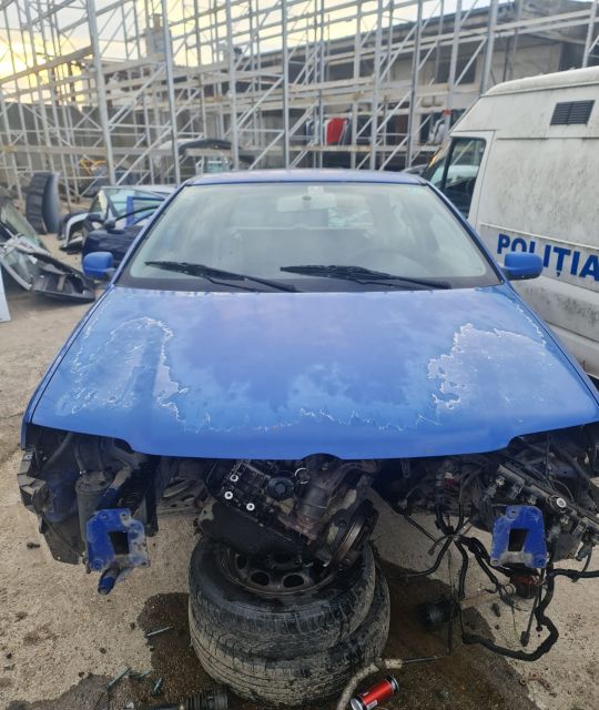 Amortizor capota motor Volkswagen VW Polo a 3-a generatie 6N (facelif