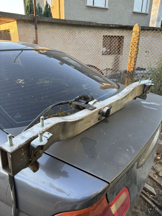 Оригинален теглич + греда БМВ Е46 Седан