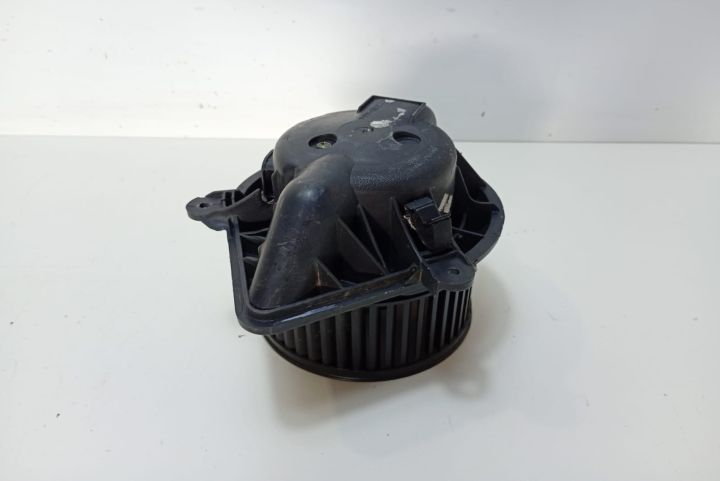 Ventilator  aeroterma Renault Trafic  seria