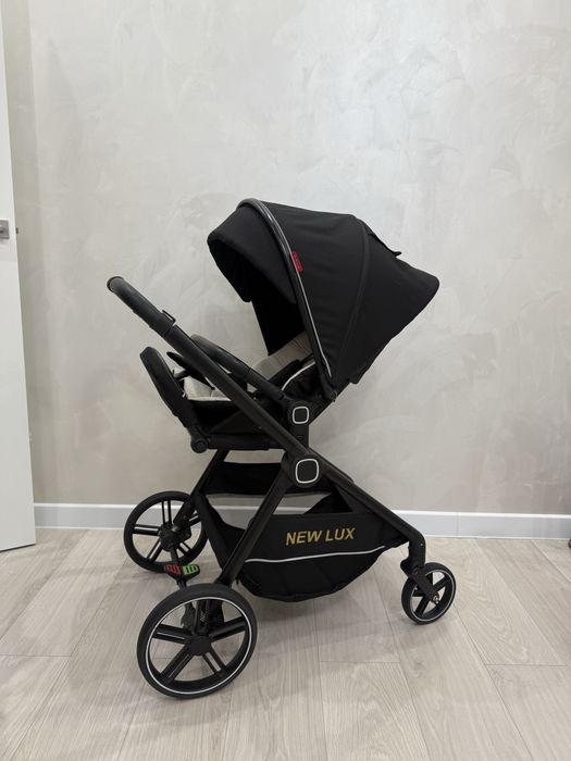 Продам коляску New Lux